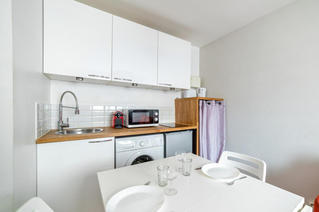Studio Folleto - Welkeys Apartment Лион Екстериор снимка